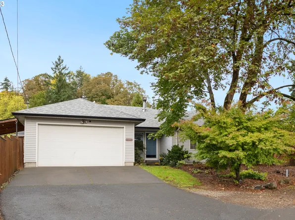 16534 SE Gordon St, Milwaukie, OR 97267