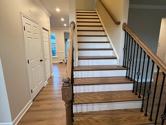 4th image of 10516 Wharfdale Pl #3