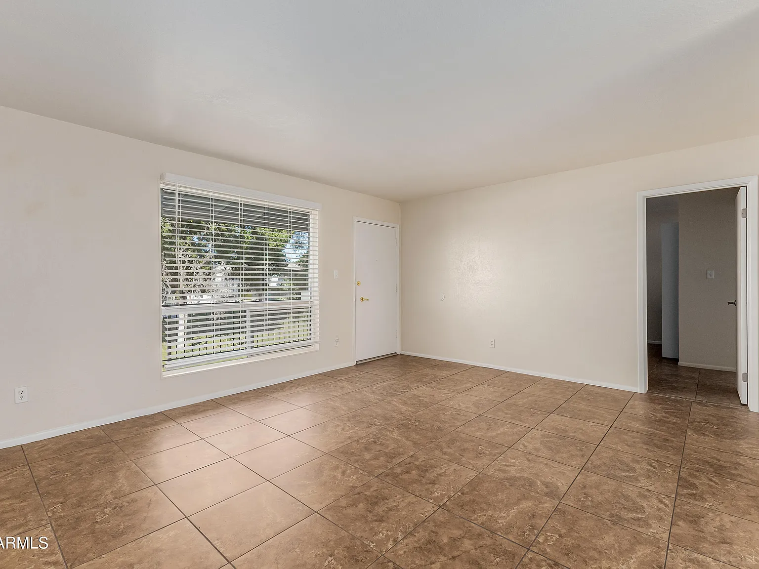 1 bed, 1.0 bath, 837 sqft, $1,400 — Photo 4