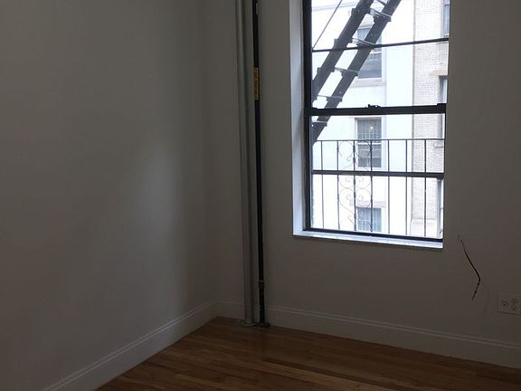5th image of 144 W 19th St APT 4E