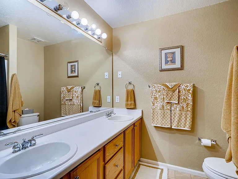 secondary bath upstairs