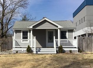 21A Evans Rd, Rocky Hill, CT 06067