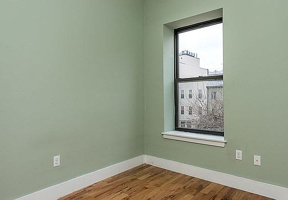 5th image of 870 Dekalb Ave #3