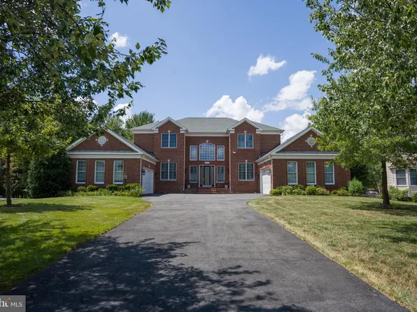 25555 Dapper Ct, Chantilly, VA 20152