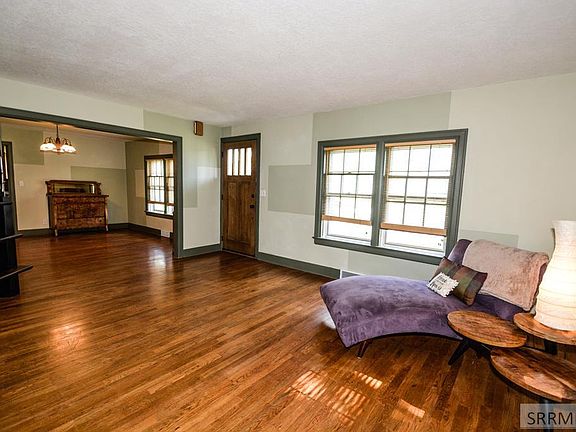 3rd image of 563 9th St