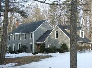 15 Boxwood Rd, Bedford, NH 03110