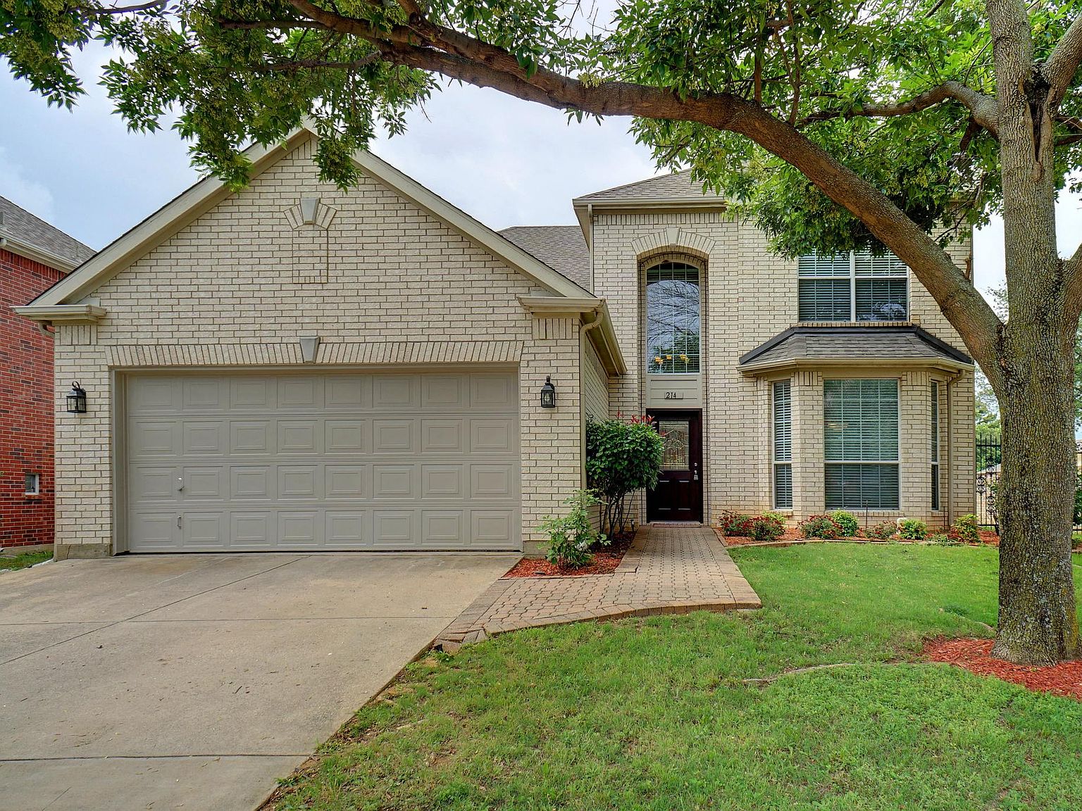 214 Nutmeg Ln, Euless, TX 76039 Zillow
