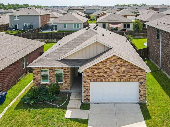 746 Wilshire Dr, Lavon, TX 75166