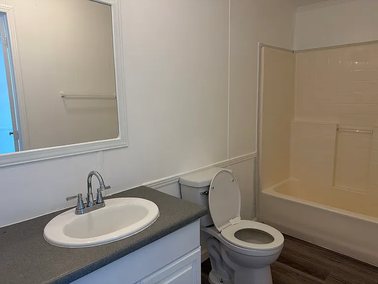 3957 FM 2331 — Photo 35