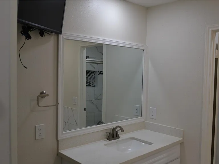 2379 Briarwest Blvd #25 — Photo 25