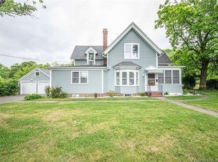 1 University Pl, Enfield, CT 06082