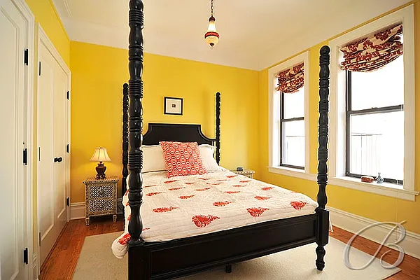 Sold by Bellmarc Realty | media 5