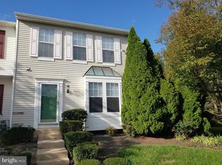 17 E Galloway Ct, Newark, DE 19711