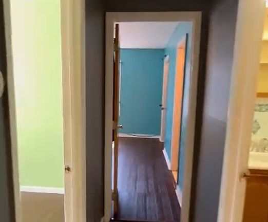 5th image of 19 Roosevelt Ave Floor 1