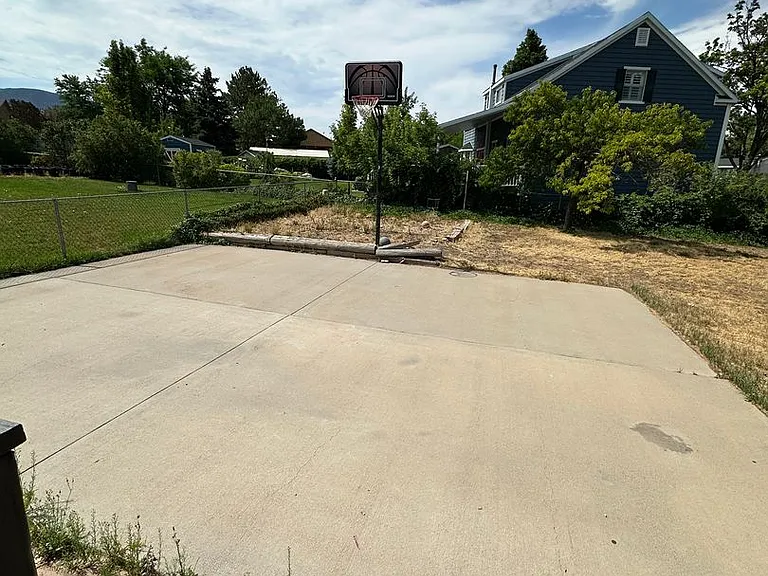 2269 W Skyview Dr — Photo 3