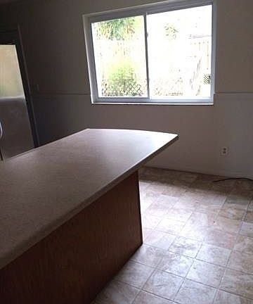3rd image of 21 Meacham Dr