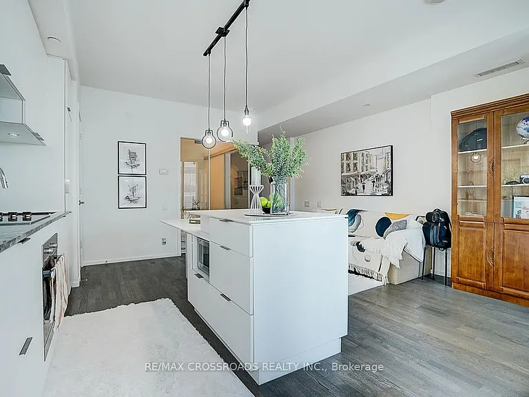 5 Saint Joseph St #1604 — Photo 37