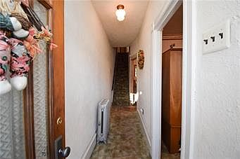 4th image of 146 W Abbott St