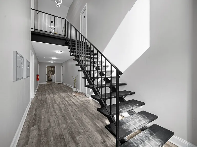 2080 E Rand St #1 — Photo 11