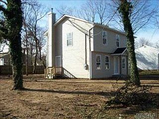 2nd image of 116 Essex St