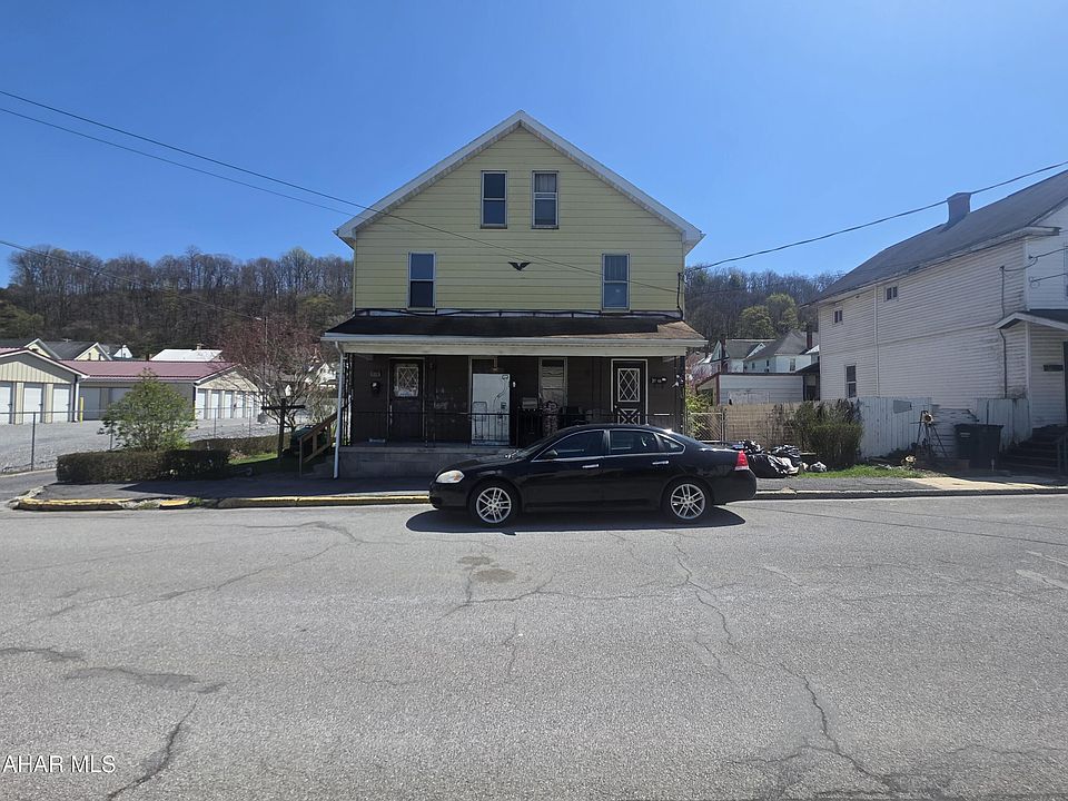 1st image of 115 Liberty St