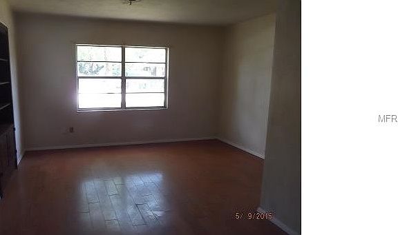 4th image of 1435 E Seminole Trl