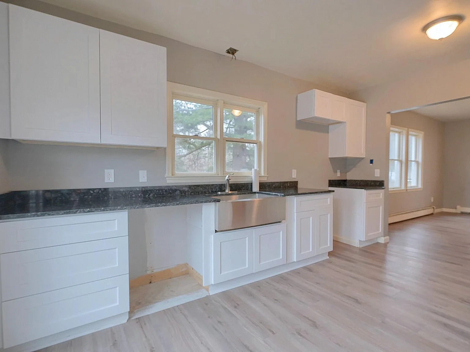 4 bed, 1674 sqft, $5,000 — Photo 4