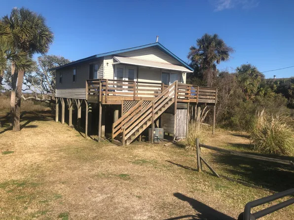 1738 E Ashley Ave, Folly Beach, SC 29439