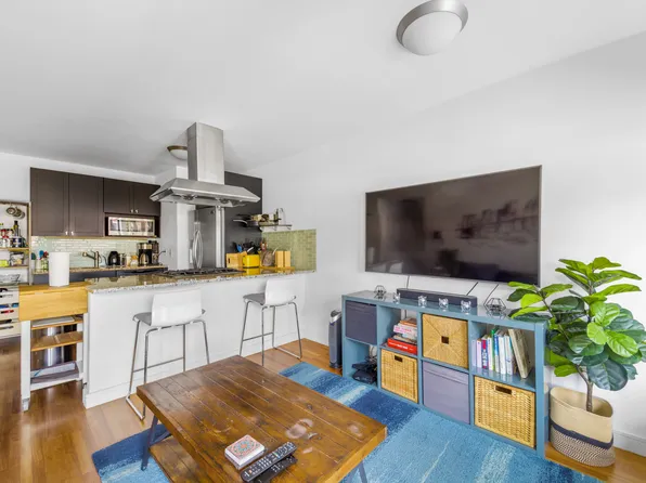 1610 De Kalb Avenue 3D image 1 of 11
