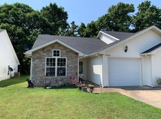 2040 Marigold St, Carthage, MO 64836