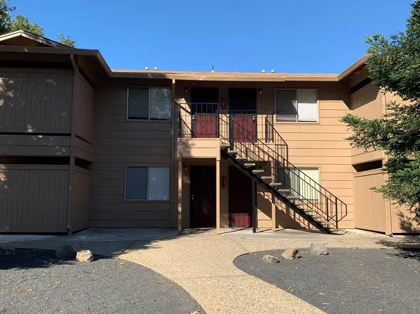 555 E 1st Ave APT 2, Chico, CA 95926