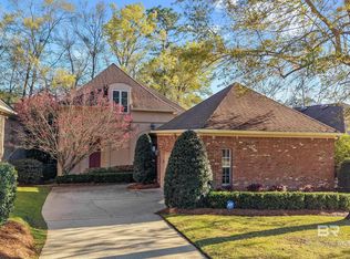 105 N Creek Cir, Fairhope, AL 36532