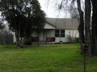 2002 S Wall St, Belton, TX 76513