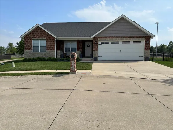 3319 Diamond View Ct, Millstadt, IL 62260