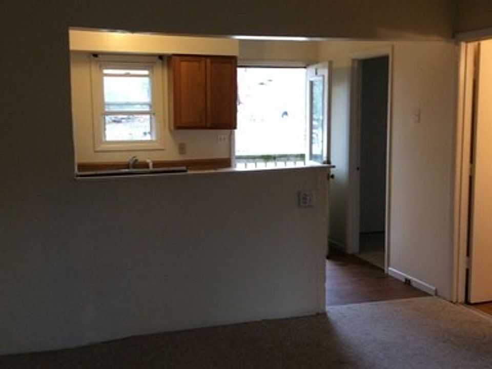 2nd image of 6160 E Circle Dr APT 9