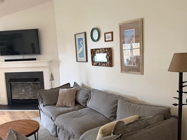315 Hixon Pl — Photo 11