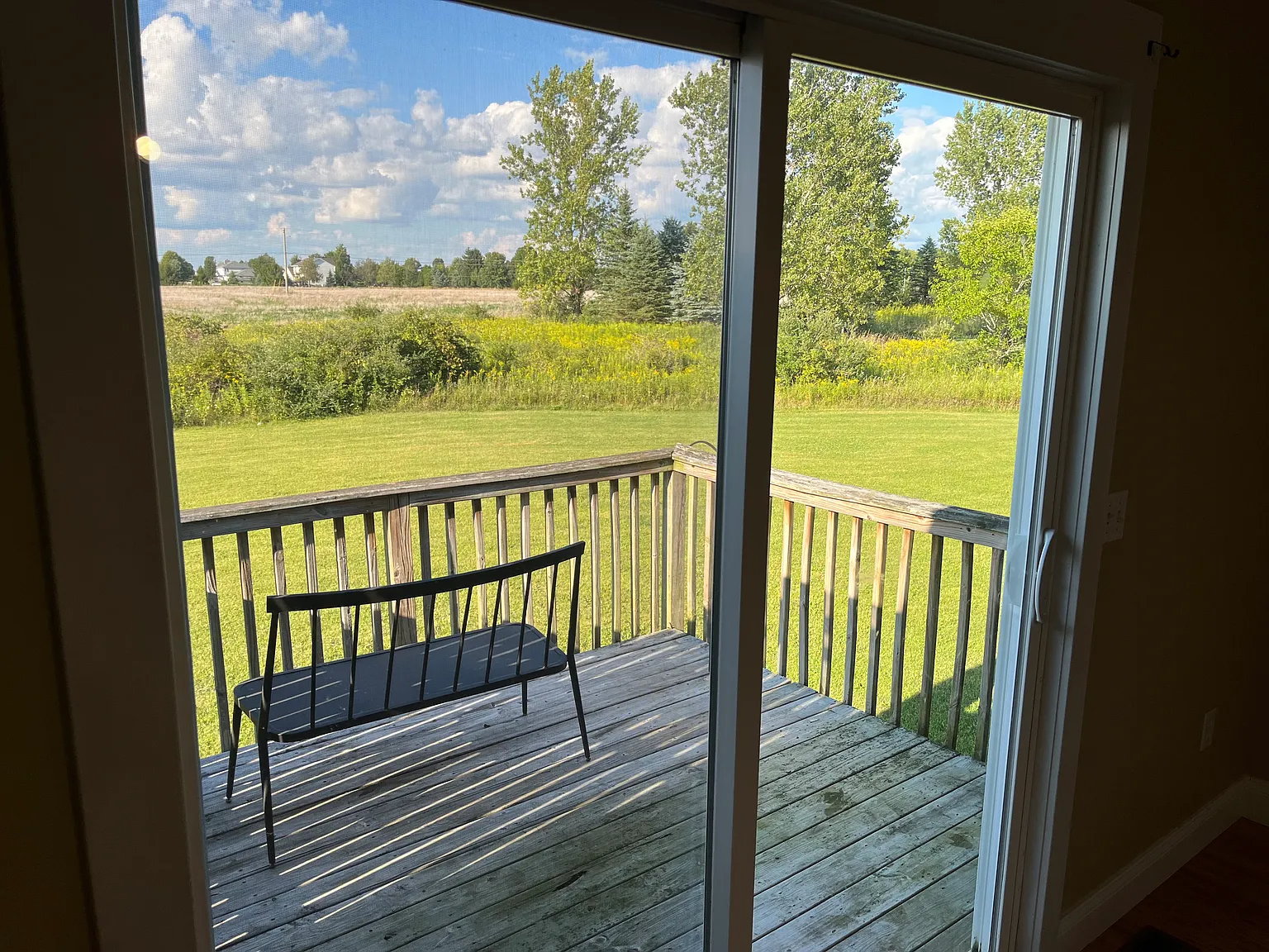 3 bed, 1300 sqft, $1,600 — Photo 4