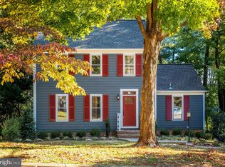 1629 Stowe Rd, Reston, VA 20194