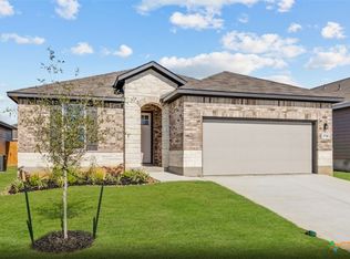 2720 Rio Primero Rd, Seguin, TX 78155