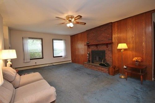 5th image of 6 Piping Rock Dr