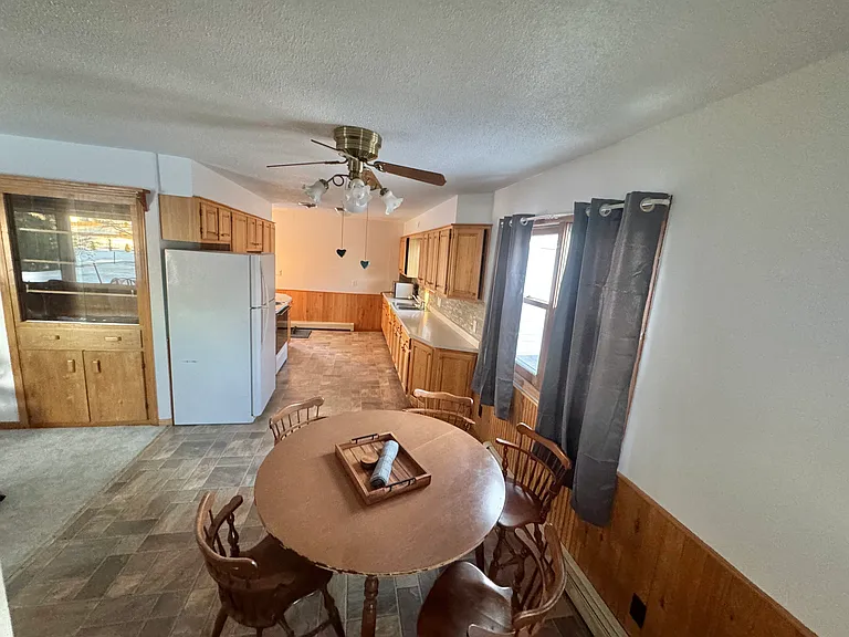 8494 US Highway 2 — Photo 10