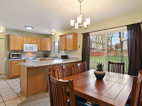 2nd image of 1348 Hidden Creek Ct
