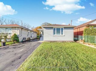 184 Canlish Rd #E04, Toronto, ON M1P 1T2