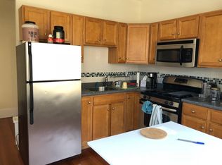 12-33 Ware St #3B, Cambridge, MA 02138