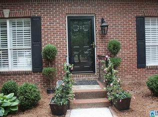 223 Meadow Croft Cir, Birmingham, AL 35242