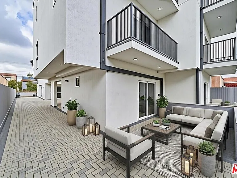 1108 Queen Anne Pl — Photo 13