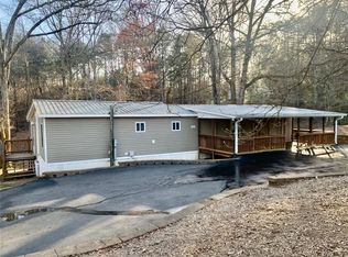 1668 Pleasant Valley Rd SE, Silver Creek, GA 30173