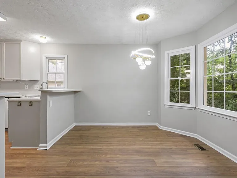 64 Evans Mill Ct — Photo 9