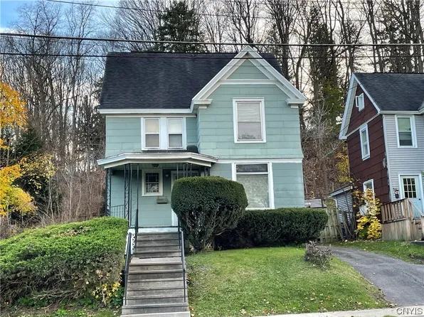 58 High St, Ilion, NY 13357