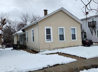 912 Center St, Racine, WI 53403